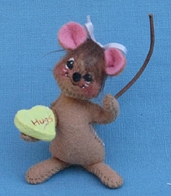 Annalee 3" Hugs Girl Mouse - Mint - Prototype - 029900