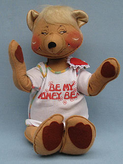 Annalee 18" Valentine Bear - Mint / Near Mint - 037585x