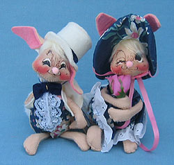 Annalee 7" E.P. Boy & Girl Bunny - Mint - 0615-0610-92
