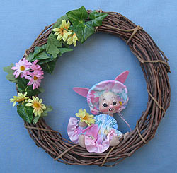 Annalee 7" E.P. Girl Bunny in 14" Grapevine Wreath - Mint / Near Mint - 061694