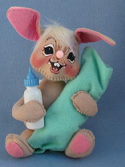 Annalee 7" Baby Bunny with Bottle - Mint - 093094