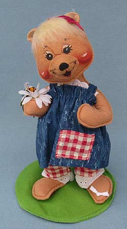 Annalee 10" Country Girl Bear Holding Bee and Flowers - Mint - 094297