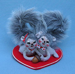 Annalee 6" Sweetheart Squirrels - Mint - 101109