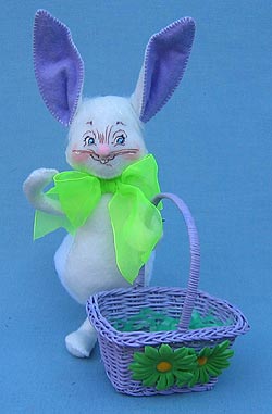 Annalee 6" Bunny with Purple Basket - Mint - 152407