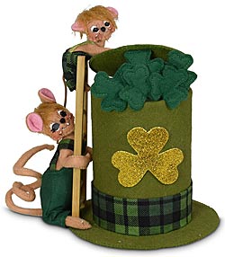 Annalee 7" Top Hat St Patrick's Teamwork Mice 2023 - Mint - 160023