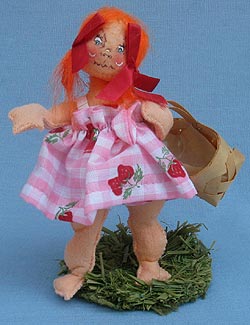 Annalee 7" Country Girl with Basket - Near Mint - 162083bew