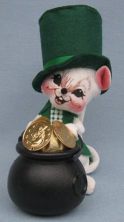 Annalee 7" St. Pat's Treasure Boy Mouse - Mint - 171102