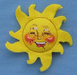 Annalee 3" Sunshine Pin - Mint/ Near Mint - 181087xo Annalee 3" Sunshine Pin - Mint/ Near Mint - 181087xo