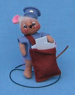 Annalee 3" Mailman Mouse - Mint - 199396ox