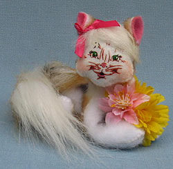 Annalee 4" Spring Kitty Cat with Flowers 2014 - Mint - 200414