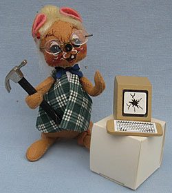 Annalee 7" Secretary Mouse with Computer - Excellent - 201291b
