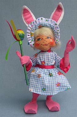 Annalee 9" Easter Parade Girl Elf 2013 - Mint - 201313
