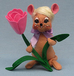 Annalee 6" Tulip Mouse Holding Flower 2014 - Mint - 201714