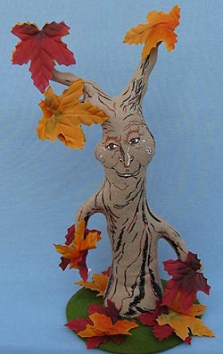 Annalee 15" Tan  Haunted Tree - Neat Mint / Excellent - 201807a