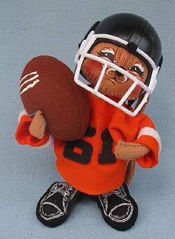 Annalee 7" Football Mouse - Mint - 202794sq