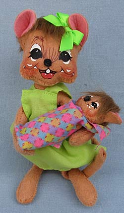 Annalee 6" Bundle of Joy Mother & Baby Mouse AIA 2010 - Near Mint - 202910