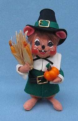 Annalee 6" Pilgrim Boy Mouse in Green - Mint - 203007 Annalee 6" Pilgrim Boy Mouse in Green - Mint - 203007