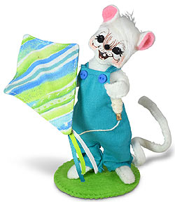 Annalee 5" Boy Mouse with Kite 2022 - Mint - 210822