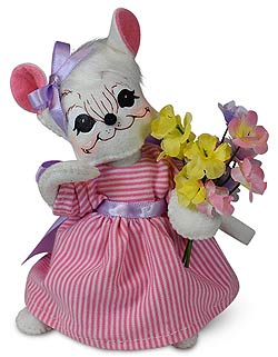 Annalee 6" Spring Girl Mouse with Flowers 2019 - Mint - 211319