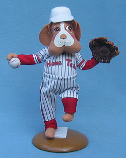 Annalee 9" Baseball Hound Dog - Mint - 242302