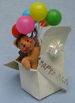 Annalee 3" Surprise Birthday Bear - Very Good - 279098a Annalee 3" Surprise Birthday Bear - Very Good - 279098a