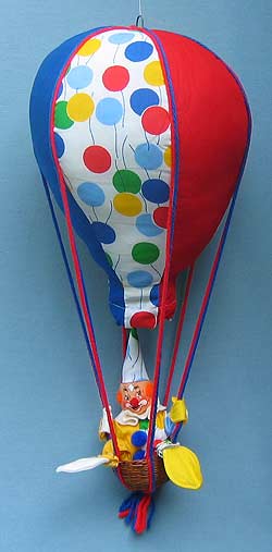 Annalee 22" Hot Air Balloon with 10" Clown - Mint / Near Mint - 292585
