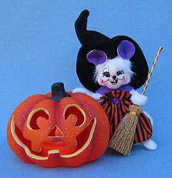 Annalee 5" Witch Mouse with Lighted Pumpkin - Mint - 300808