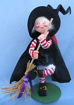 Annalee 18" Witch with Stand - Excellent - 301193oxa