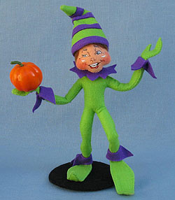 Annalee 9" Pumpkin Chunkin Elf with Pumpkin 2013 - 301813 -  Mint