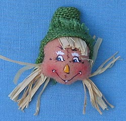 Annalee 3" Green Scarecrow Pin / Magnet - Mint - 310802