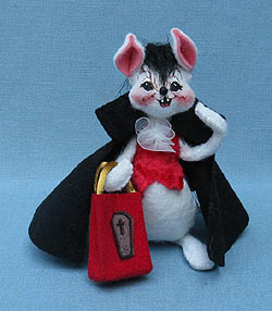 Annalee 4" Dracula Mouse Prototype - Mint - 323103