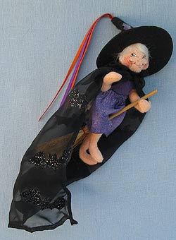 Annalee 5" Midnight Flight Witch Mobile - Good - 329402a