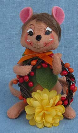 Annalee 5" Autumn Sniffles Mouse with Wreath 2014 - Mint - 350214