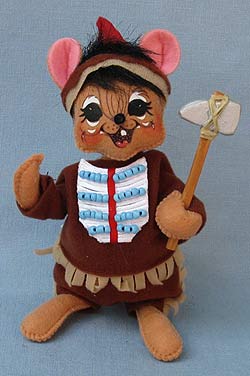 Annalee 6" Indian Boy Mouse with Tomahawk 2017 - Mint - 350917