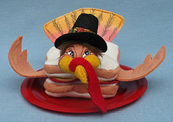 Annalee 7" Gobbler Turkey Sandwich - Mint - 351310
