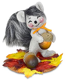 Annalee 3" Acorn Squirrel 2024 - Mint - 360424