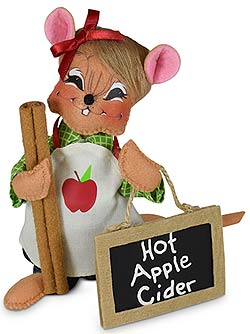 Annalee 6" Hot Apple Cider Girl Mouse with Sign 2020 - Mint - 360920