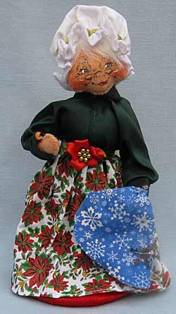 Annalee 9" Mrs Santa with Snowflake - Near Mint - 400109a