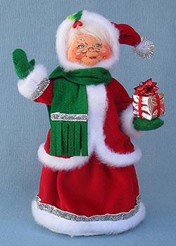 Annalee 9" Mrs Silver Sparkle Santa 2013 - Mint - 401113