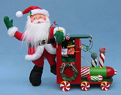 Annalee 10" Christmas Express Train with Santa - Mint - 401308