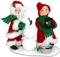 Annalee 6" Santa & Mrs Build a Snowman 2021 - Mint - 410021