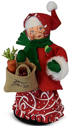 Annalee 9" Christmas Swirl Mrs Santa with Bag of Deer Snacks 2019 - Mint - 410219
