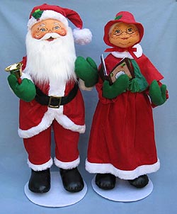 Annalee 30" & 28" Traditional Mr & Mrs Santa 2019 - Mint - 4110-4111-19