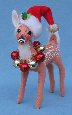 Annalee 5" Fawn with Ornament Wreath - Mint - 450008