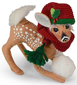 Annalee 5" Snow Fun Fawn with Snowball 2019 - Mint - 460119