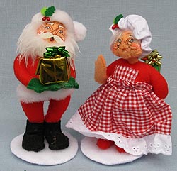 Annalee 6" Vermont Country Store Country Mr & Mrs Santa - Mint - 4938507