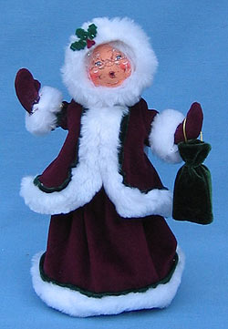 Annalee 9" Jinglebell Mrs Santa - Ooh Mouth - Mint - 501005