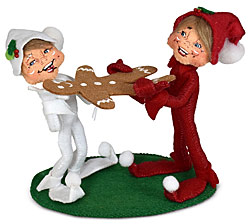 Annalee 5" Naughty Cookie Thieves Elves 2022  - Mint - 510522