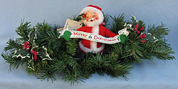 Annalee 7" Santa Merry Christmas Centerpiece - Mint - 524596x 