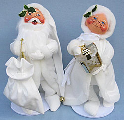 Annalee 18" White Christmas Mr & Mrs Santa - Mint - 552400-552300